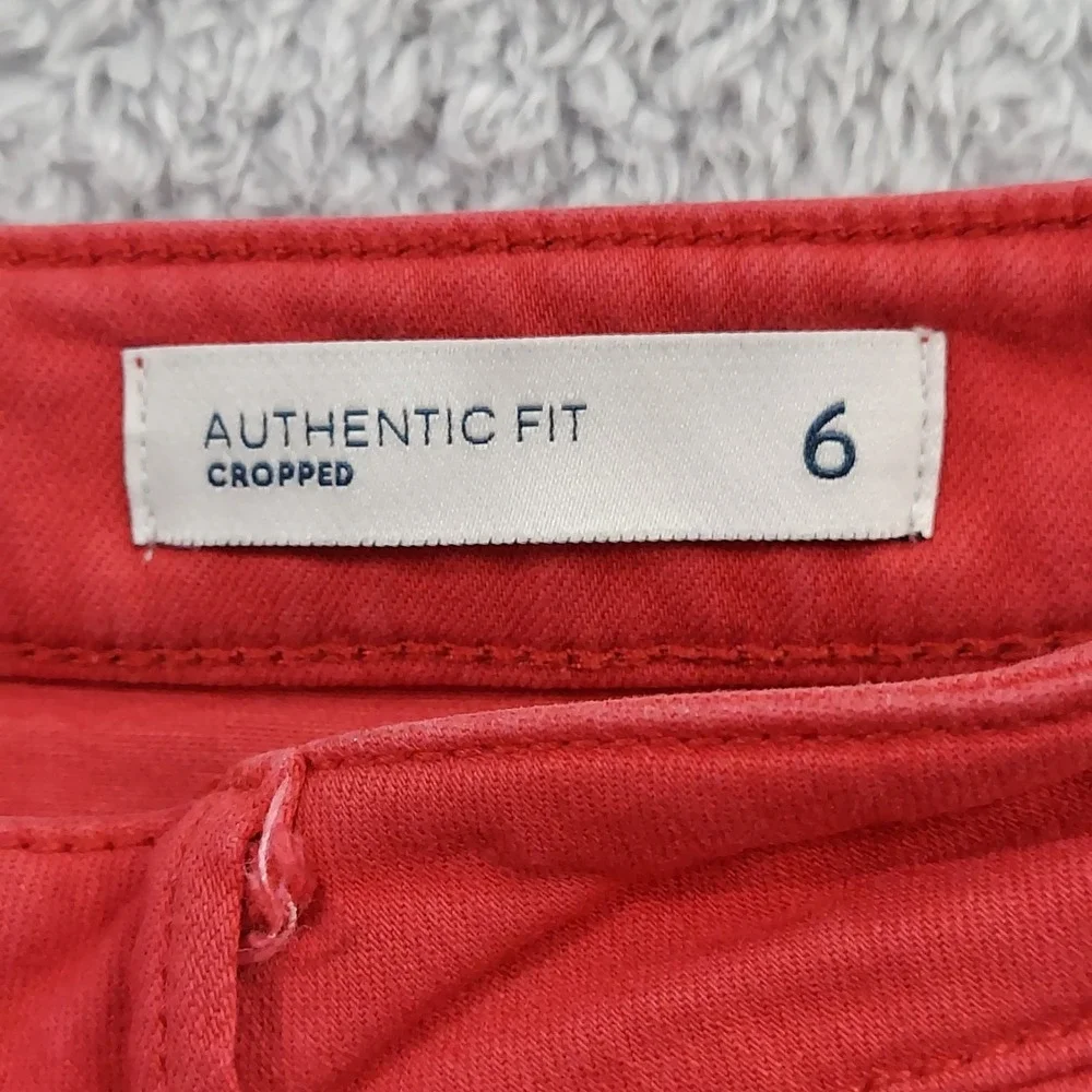 J.Jill Denim Cropped Jeans Women's Size 6 Red Authentic‎ Fit Raw Hem Stretch
